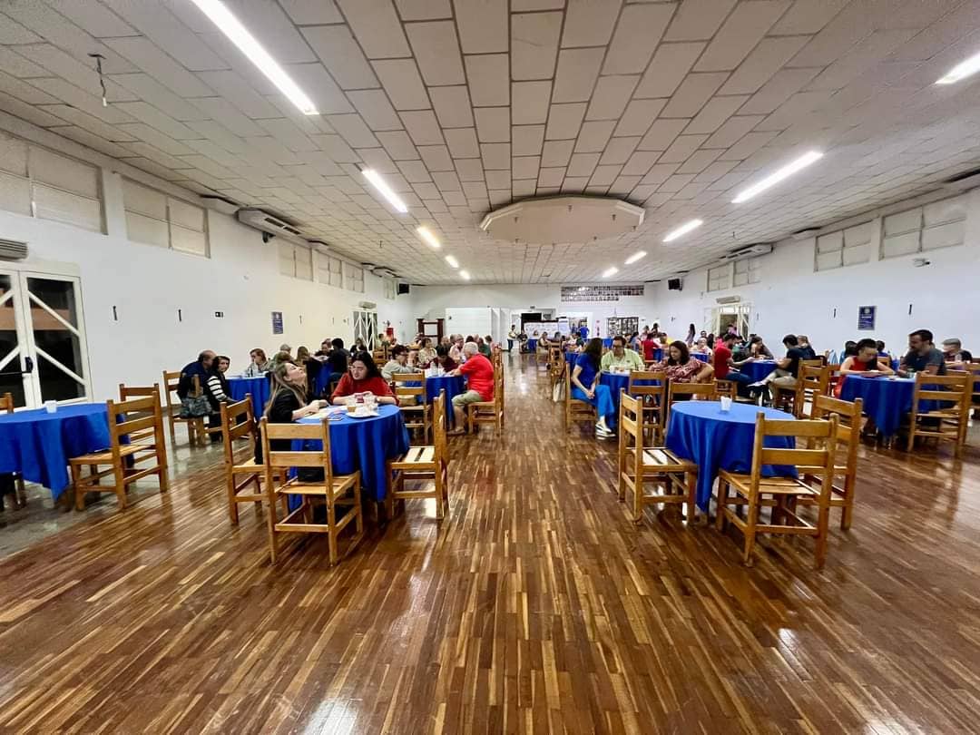 Texto do Rotary Club de Itápolis:

Agradecemos imensamente a todos que estiveram presentes no Show d...