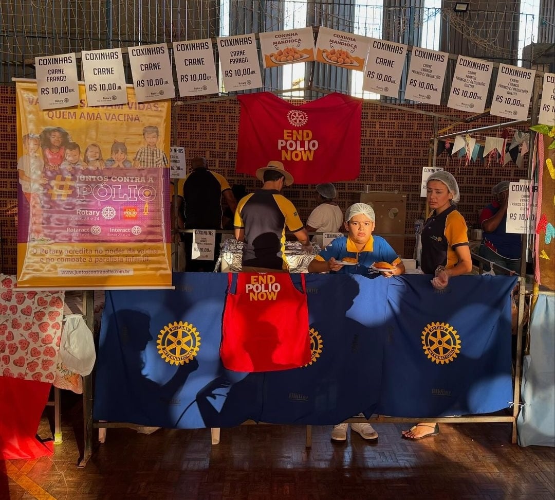 O Rotary Club de Lins - Sul esteve presente na ação promovida pelo Rotary Club de Lins - Norte e pel...