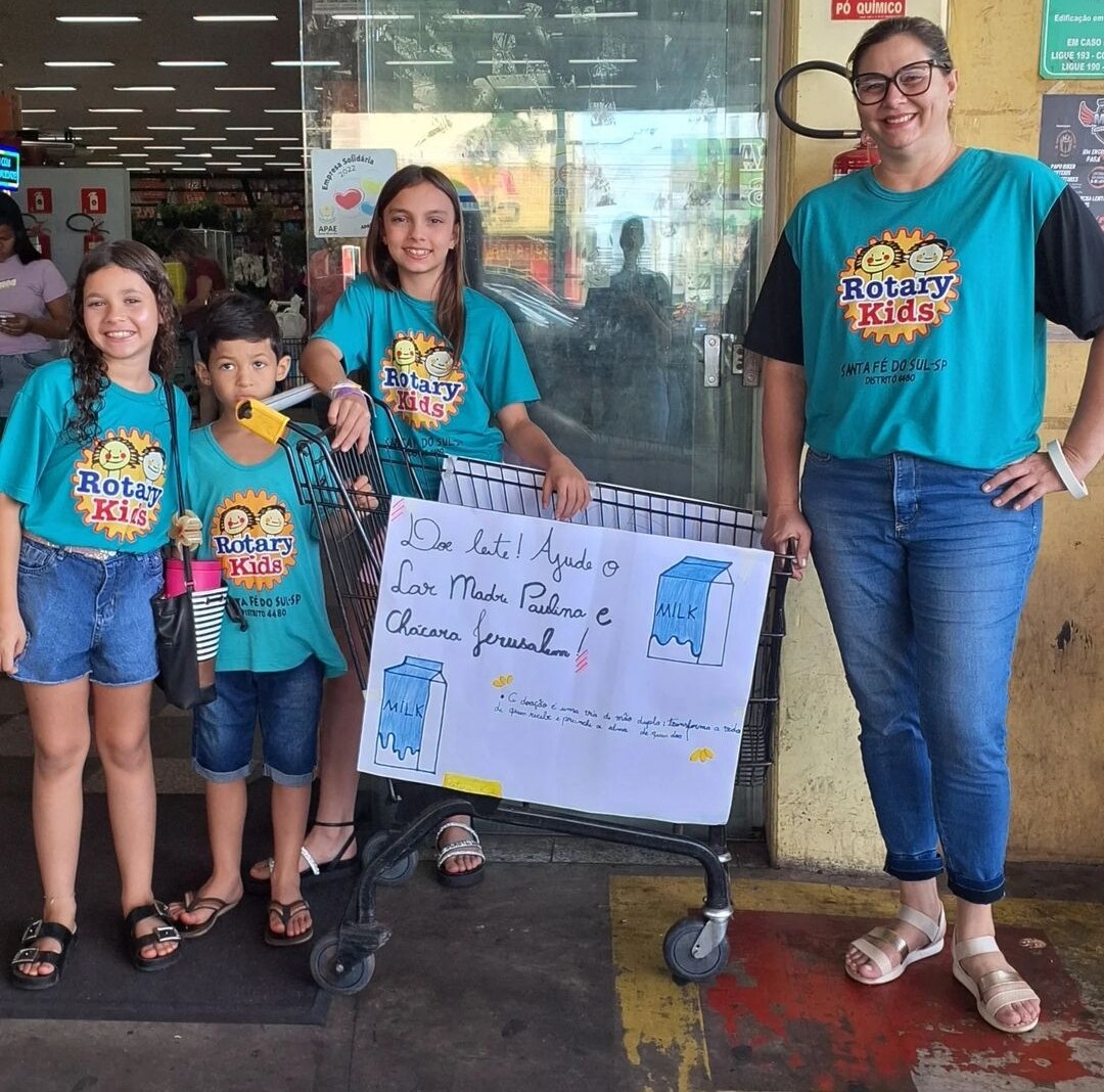 Na manhã do dia 16/11/2024 o ROTARY KIDS do Rotary Club de Santa Fé do Sul, acompanhados de suas con...