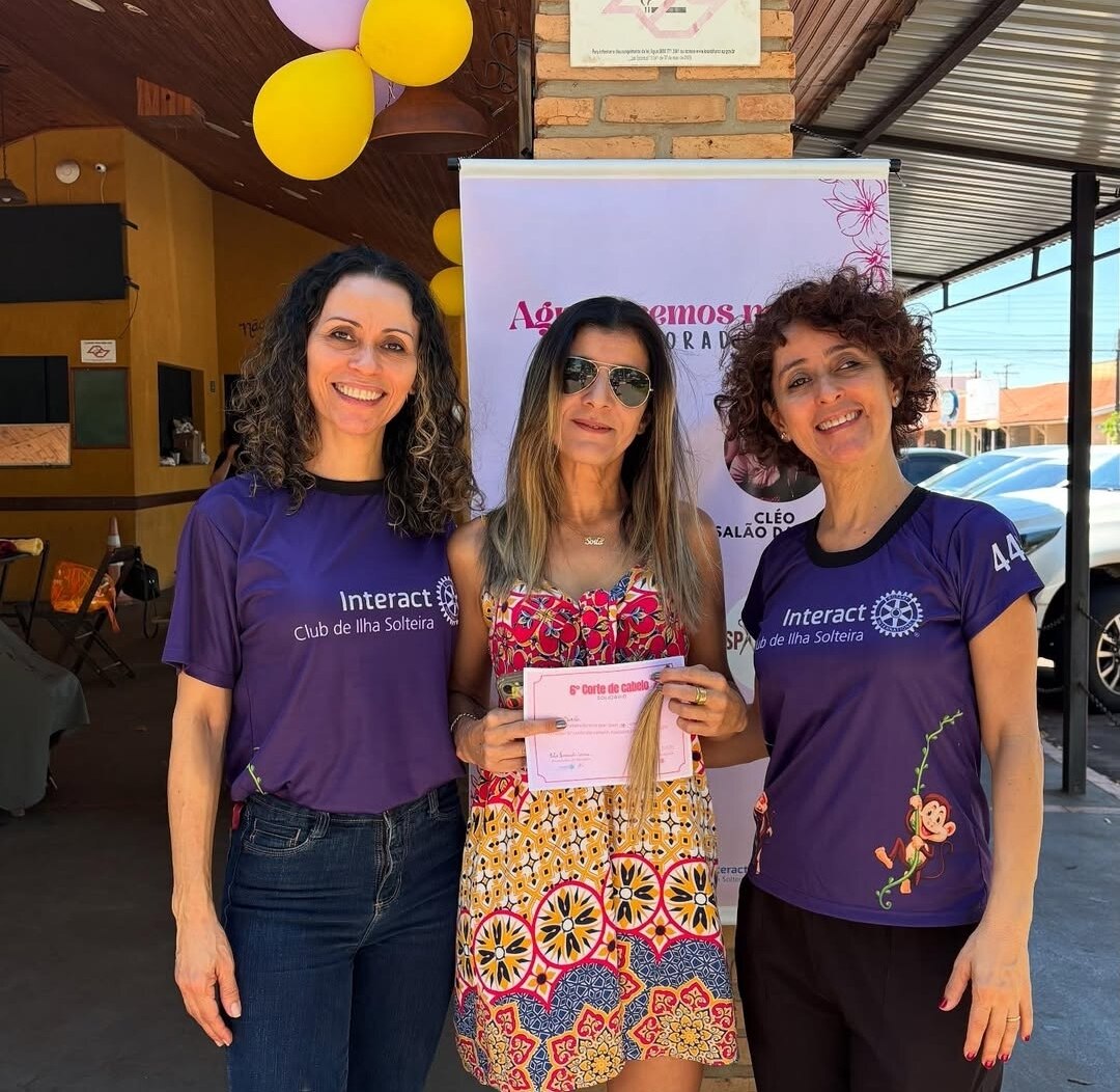 Texto do Interact Club de Ilha solteira:

No, dia 24/11, foi realizado nosso 6° corte de cabelo soli...