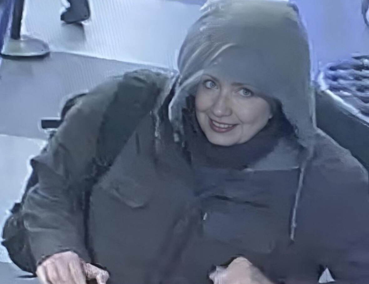 New photos of NY shooter emerge 👀