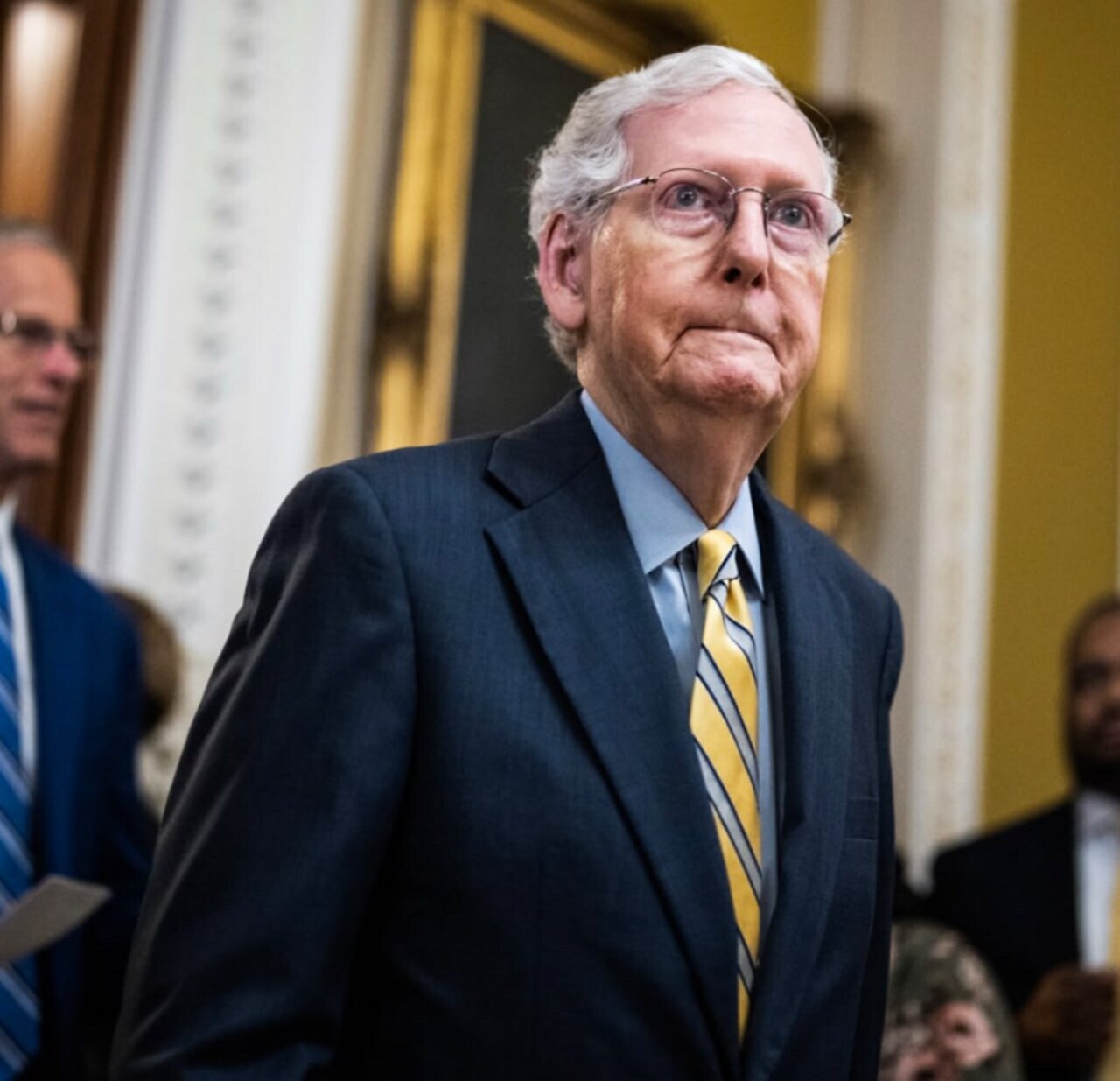 🚨BREAKING🚨: Mitch McConnell sent a message to Trump regarding his Cabinet picks saying:

👉"There ...