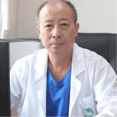 Bác sĩ Lê Tuyên Hồng Dương là một trong những chuyên gia hàng đầu trong lĩnh vực y tế tại Việt Nam với hơn 40 năm kinh n...