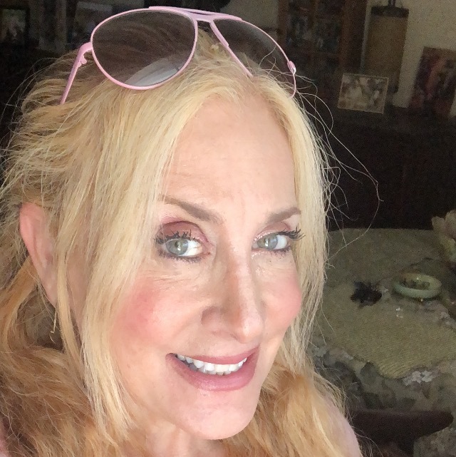 United we stand divided we fall Where we go ☝🏻 we go all    WWG1WGA ☝🏻🇺🇸🌎