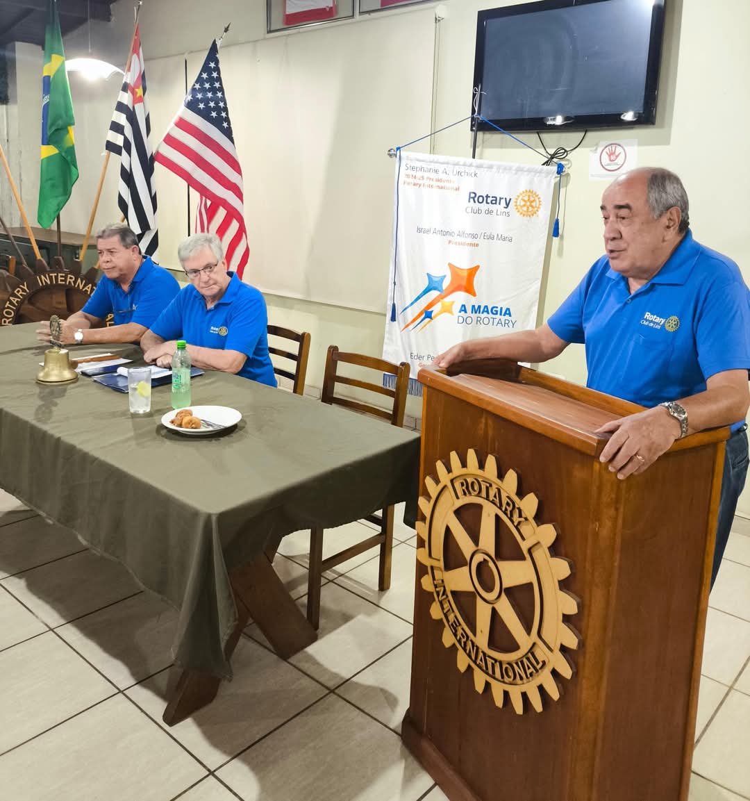 Nesta quinta-feira, o Rotary Club de Lins realizou mais uma reunião ordinária,  quando recebemos a v...