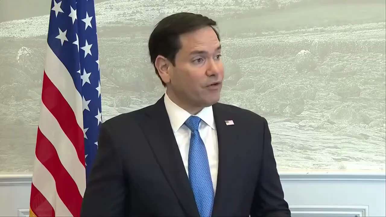 🚨 #卢比奥：关于持有 #学生签证 的亲哈马斯煽动者 👉 🇺🇸拒绝或撤销签证

1⃣关于持有学生签证的 #亲哈马斯煽动者，当你以访客身份来到美国时，也就是签证。我们可以 #拒绝 给你发放签证。...