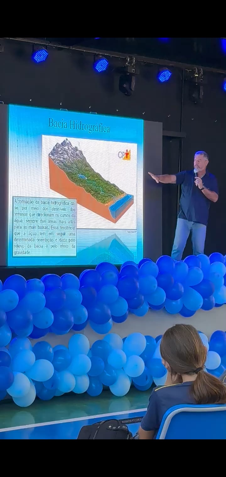 Em comemoração ao Dia Mundial da Água, celebrado em 22 de março, o Rotary Club de Lins - Norte contr...