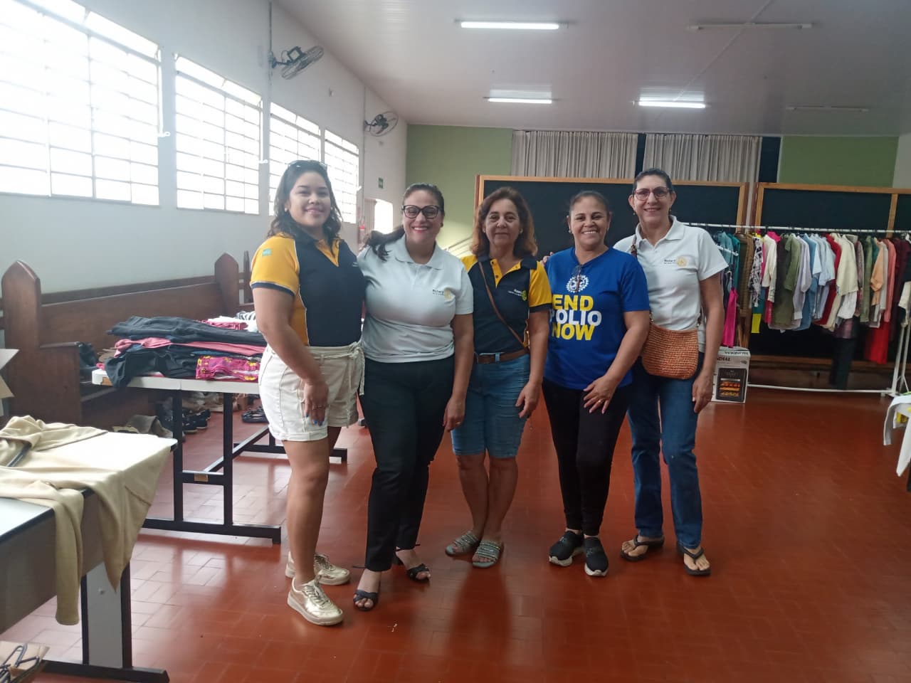 Hoje, a Casa da Amizade do Rotary Club de Lins - Norte realizou mais um bazar beneficente!

Agradece...