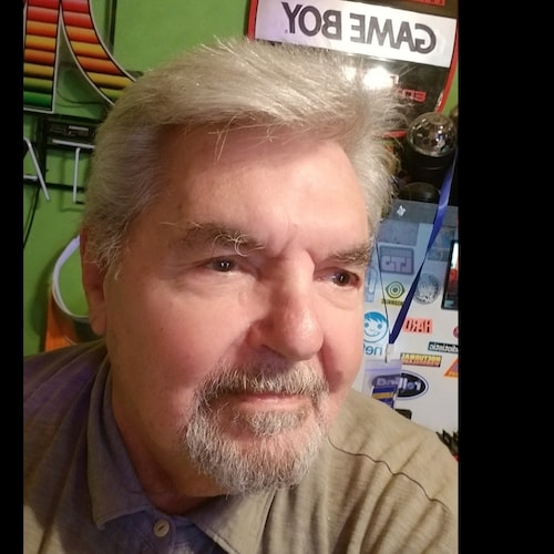 Conservative, 
🇺🇸 MEGA Patriot 
 🇺🇸 Veteran US Army
Pro ✝️  Life,     
🇮🇪 Catholic                               
...