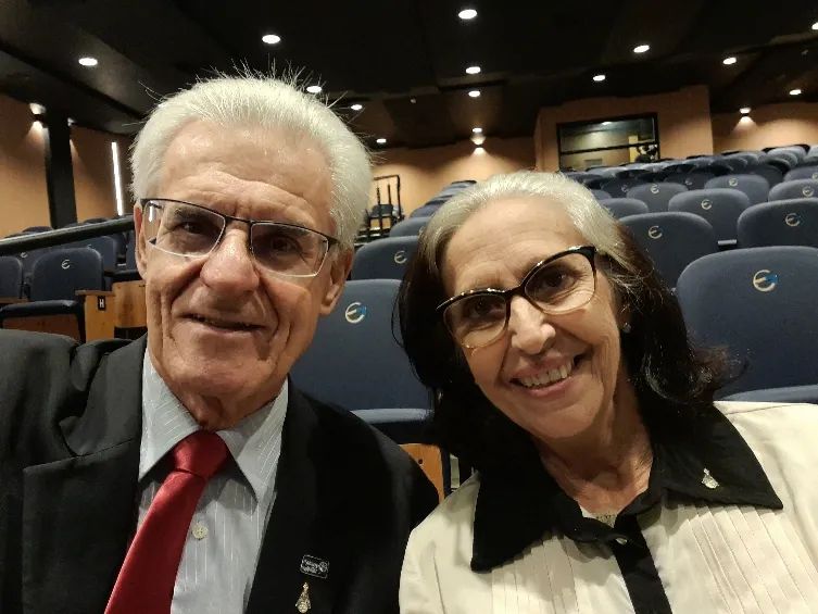 Texto do Gov. Pavam:

Um novo desafio: coordenador assistente de Imagem Pública da Região 29 do Rota...