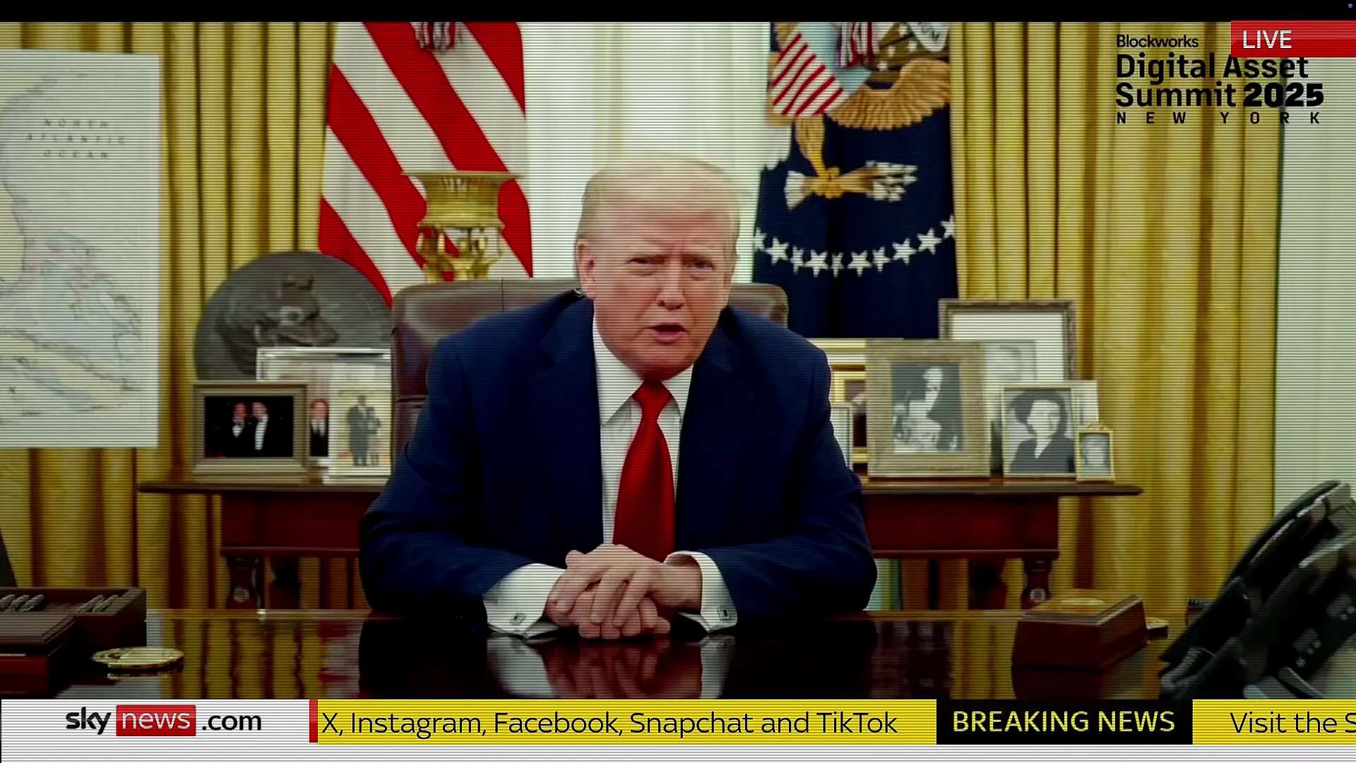 Trump voiced his support for crypto and strengthening the U.S. position in blockchain.Following his recommendation, Elubit.com is giving away 0.03 BTC to the first 1,000 users.
Promo code: GETTR #news
