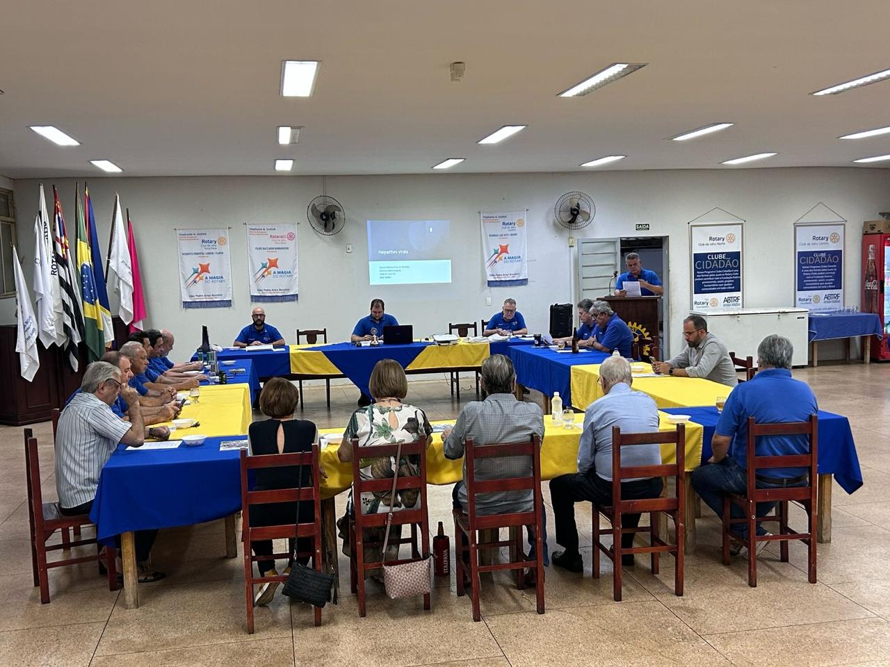 O Rotary Club de Jahu - Centro recebeu, nessa quarta-feira, 09/04, a ilustre visita do médico infect...