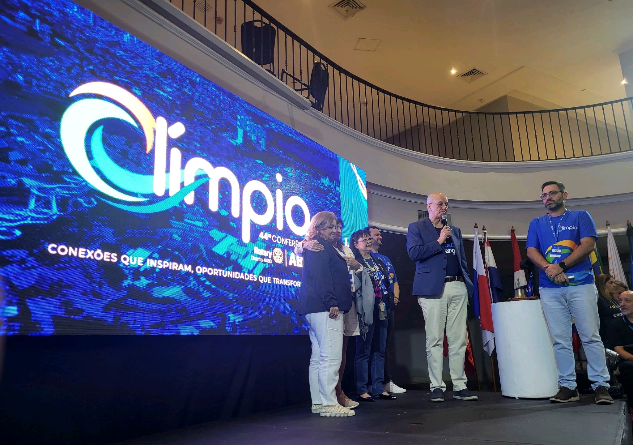 Texto de Everton Tinte - Chairman do Programa de Intercâmbio do Distrito 4480:

Divulgação da ABIJ O...