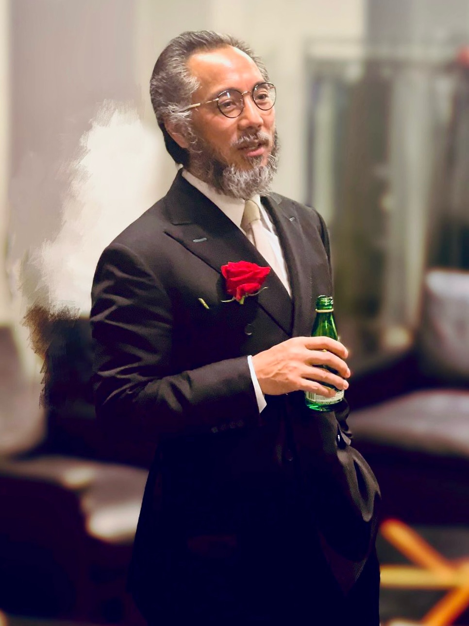 ☎️5.11.2025 QMAY接听郭先生电话☎️

在MDC这26个月里，郭先生一共有三次整夜失眠。
第一次，是2024年7月10日被投毒的前一夜；
第二次，是2024年7月21日“夏其东事件”爆发...