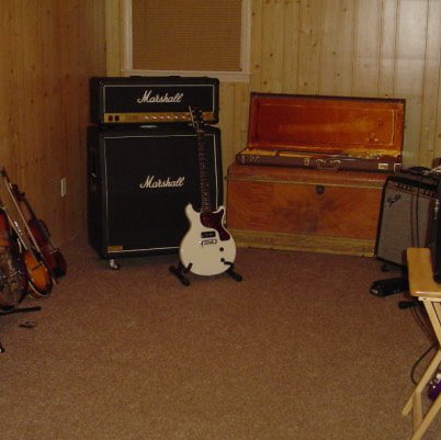 Love God and Country… socialable person…often misunderstood…MAGA 100%  gettr is hard to make friends ..