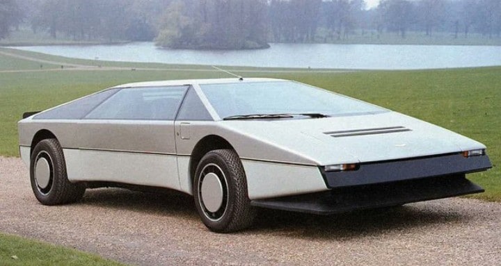 #1980s
1980 #AstonMartin Bulldog Concept Car
Aston Martin is known for sophisticated autos
But in 1980 the world was catching supercar fever
To keep up
