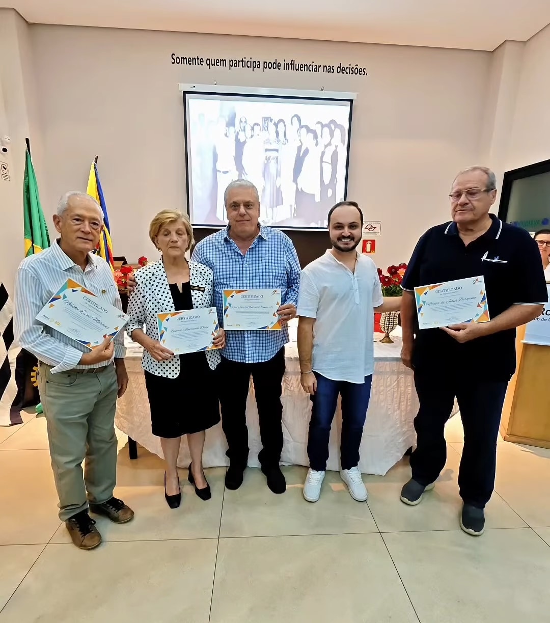 FESTIVA DE 89 ANOS DO ROTARY CLUB DE CATANDUVA

Hoje foi dia de comemorar no salão do Sincomercio Ca...