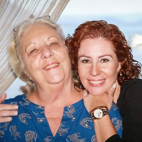 #JuntosComZambelli

✅ PIX: 013.355.946-71 – CARLA ZAMBELLI

✅️ Banco: CEF
Agência 2223
C/C 583637708-8
CPF 013.355.946-7...