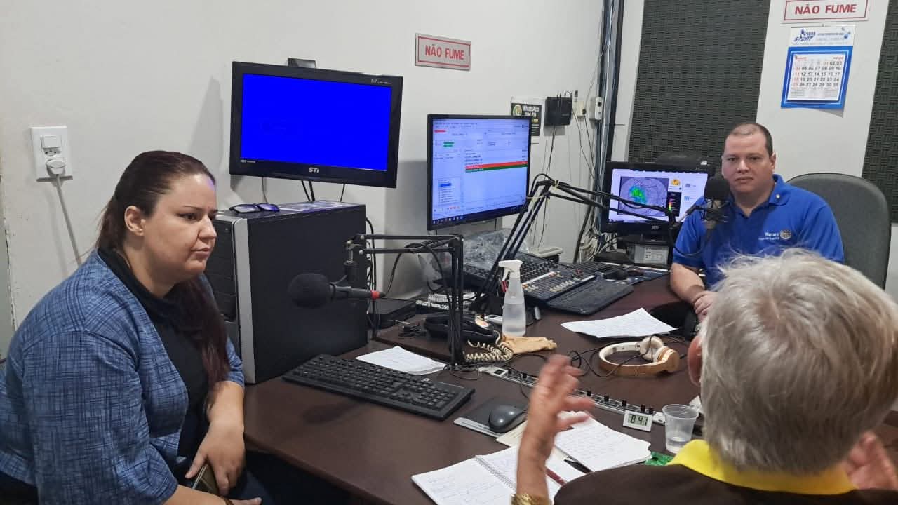 Texto do Rotary Club de Itápolis:

Maio Laranja – Combate às Hepatites Virais 

No dia 28.05, estive...