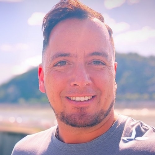 🇨🇭 Telegram: t.me/ignazbearth                             
🇨🇭 PayPal: paypal.me/IgnazBearth
Wertschätzung: https://www.ignazbearth.com/wertsch%C3%A4tzung/