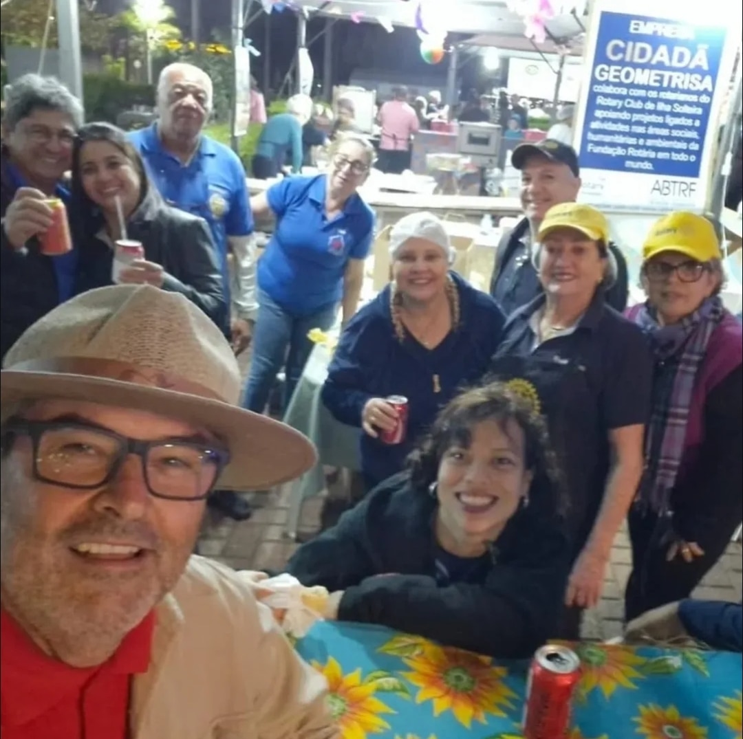 O Rotary Club e as damas da Casa da Amizade de Ilha Solteira participaram, entre os dias 12 a 15 de ...