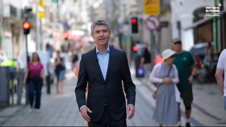 https://x.com/jl_carneiro/status/1930959620475920423
qualquer candidatura sem sorteio PELOS ASSINANTES VIOLA E ATENTA CONTRA EDD CRP LEGALIDADE DEMOCRÁTICA