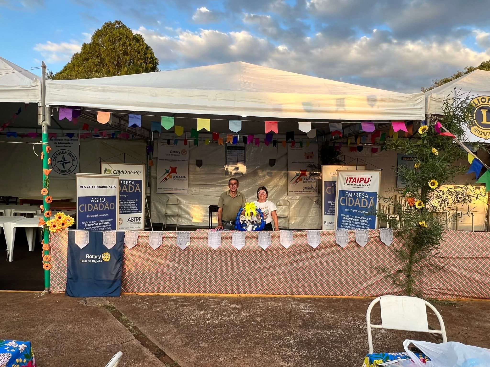 No dia 20/06/25, o Rotary Club de Itápolis participou da ITÁPOLIS JUNINA na Praça da Bíblia, levando...