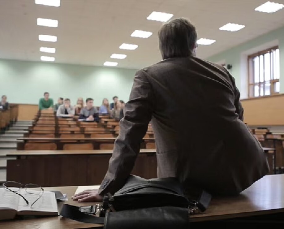 🇬🇧UK scholars researching China face surveillance, threats, and pressure to self-censor, a new UK-...