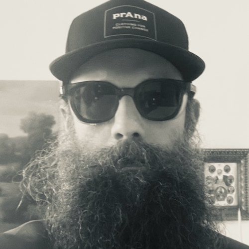 America Defending Hippie, Pro-Human, Pro-God, Anti-Globalist, Anti-Woke, Realistic Naturalist, Electronic Music DJ, Un-V...