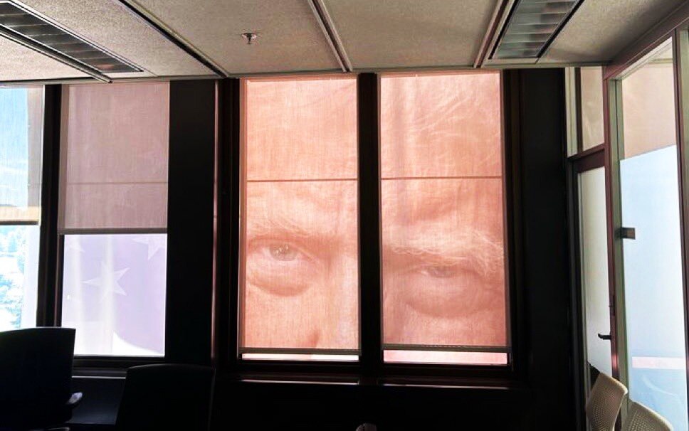 ENJOY MY BIG BEAUTIFUL FACE ALL DAY, LIBS!!!😭🤣🤣🤣 —NOW BACK TO WORK!!!
