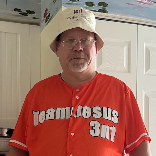 Non-denominational Born Again, liquid church. I work for a dpw. I live in NJ. I Like to volunteer when possible. Love sp...