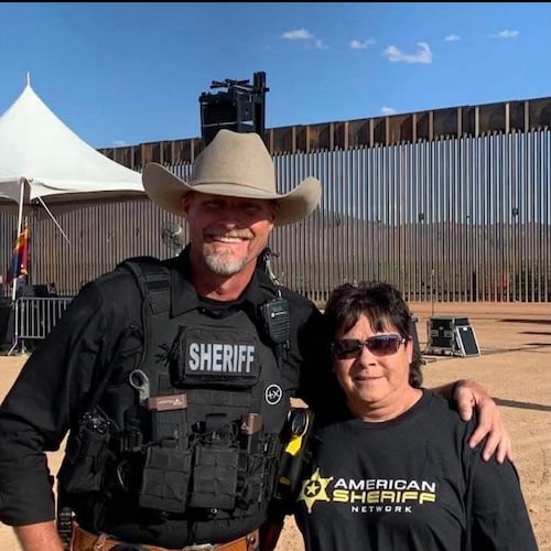 Im from Arizona. My heart is with the Thin Blue Line. Follow me, if you want to see what’s going on with our Southern Bo...