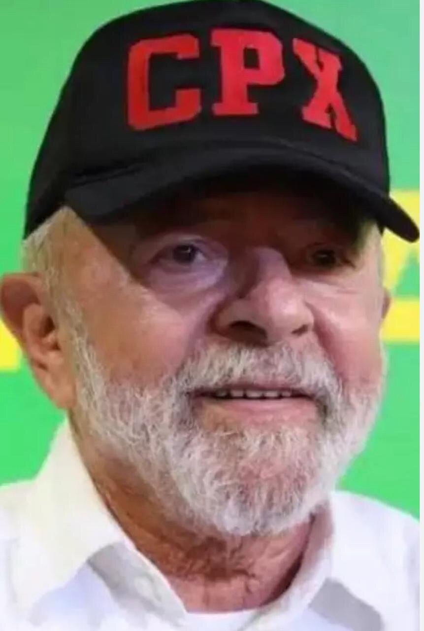 This psychopath, along with Maduro, wearing the cap of the CV criminal faction, did not allow help t...