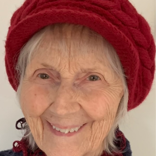 Devotee of Paramahansa Yogananda's teachings, I compose poems, songs, essays, & veggie recipes.