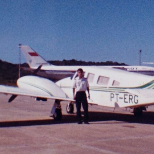 CRISTÃO, PAI, CASADO, CONSERVADOR