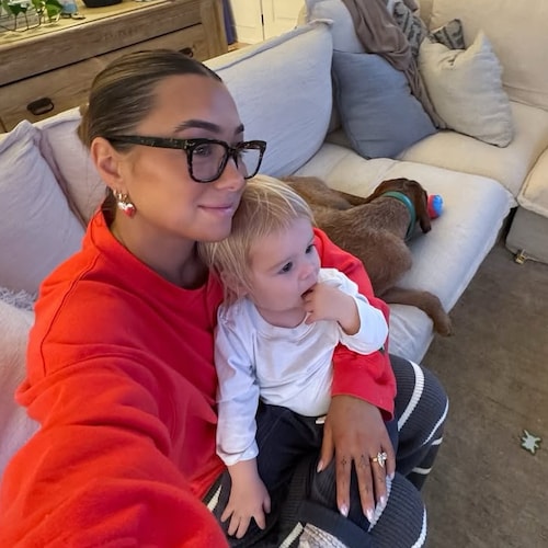 Visit Avery wood's profile on GETTR. View their posts, photos, videos, and connect with them on the social platform.