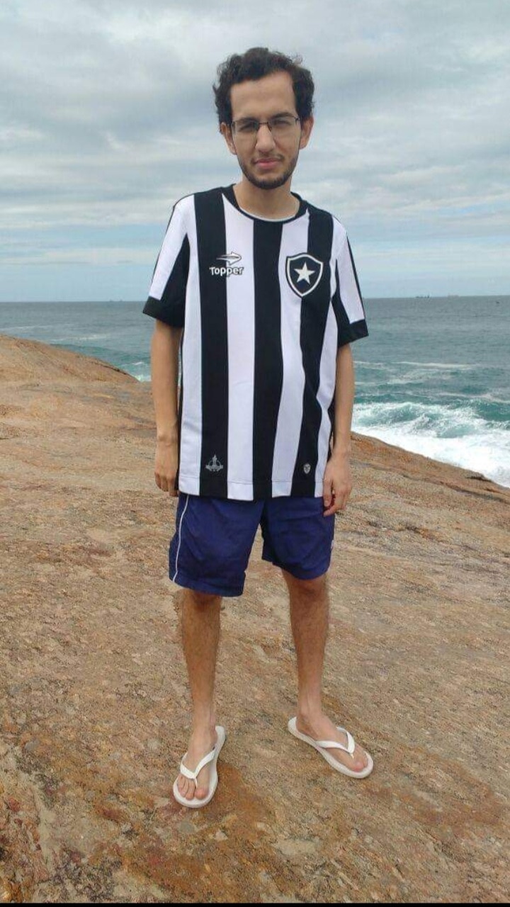 Vamos pra mais um domingo? Vamos.
Além do tempo louco, as atrações em lugares aonde costumo ir não e...