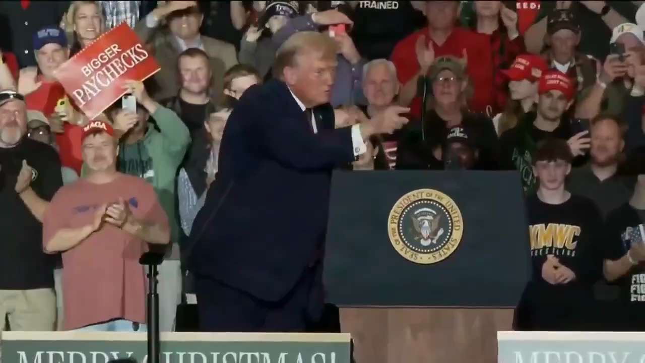 THAT PRE-CHRISTMAS TRUMP DANCE! 🕺🎄
