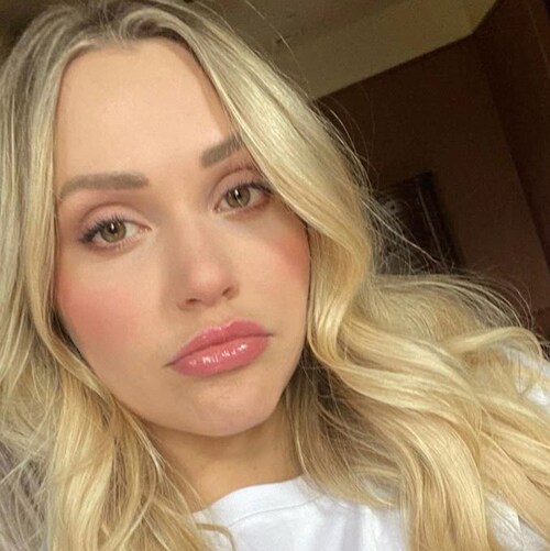 Visit Amanda Mercy's profile on GETTR. View their posts, photos, videos, and connect with them on the social platform.