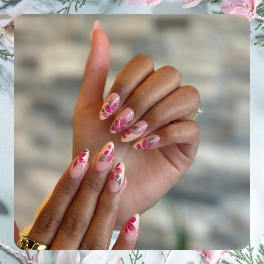 🌸 Pink Petals, Soft Power 💅✨
Graceful, feminine, and effortlessly eye-catching 🌷 This Gel Manicur...