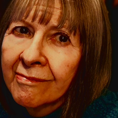 I'm a naturalized, proud to be an American citizen. I came to the United States legally and want everyone else to do the...