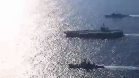 🚨川普对伊朗的耐心正在耗尽🔥

据《华尔街日报》的一篇报道（今天被多家媒体引用），川普总统曾考虑退出与伊朗正在进行的谈判。

这一想法源于多名美国官员所称的伊朗“咄咄逼人”的行为，尤其是近期在该地...