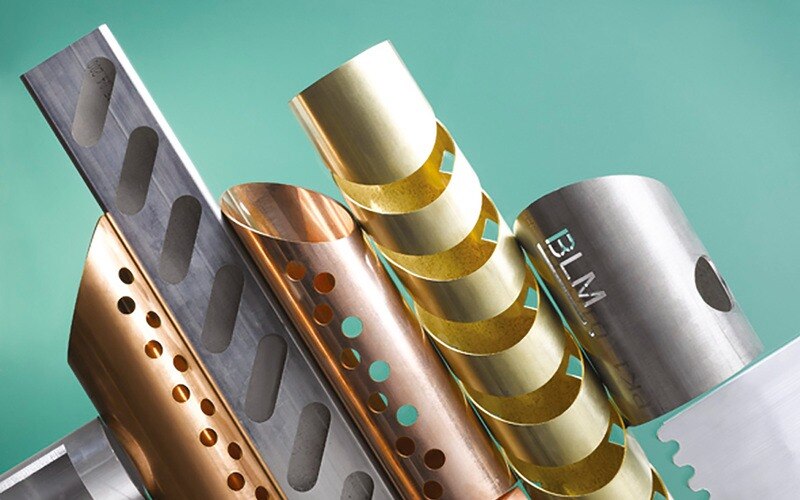 So sánh máy laser ống chuyên dụng và trục xoay phụ trợ
Nhiều đơn vị phân vân giữa việc mua máy cắt p...