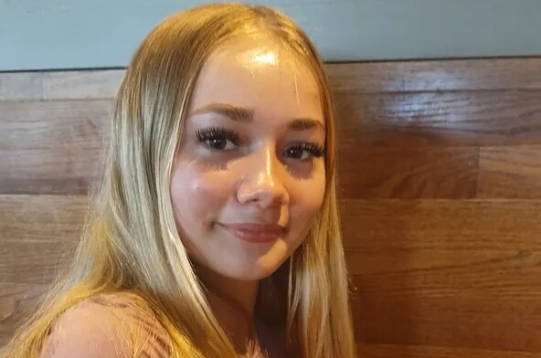 The community is mourning the sudden and tragic loss of Mariah Kletz... https://sunsetmemory.site/20...