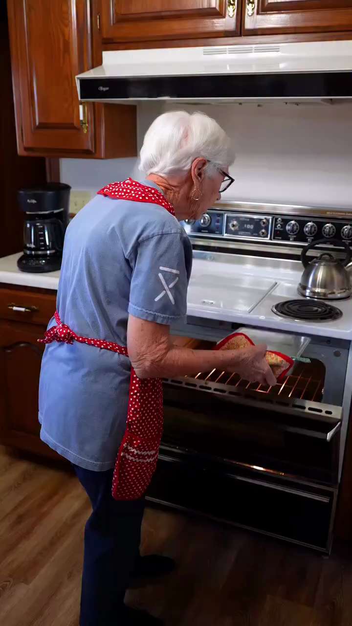 The two income household strategy 🙄

Credit 🎥 #GrannyBibbins 