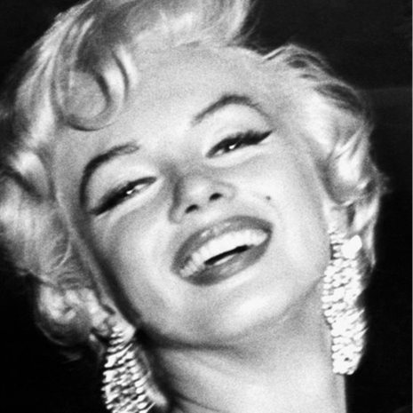 #Elvis.Always for #Peace.
#Womenshistorymonth  🇺🇸 MAGA. #JFK.
#StPatricksDay. #Spring.Love reading and
writing.