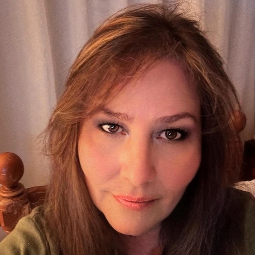 . Host of⚡️#CHELLESHOCKED™️⚡️ Spaces on X,   Host of @robmaness Show. Host of Grunt Style FND. https://youtube.com/@CHEL...