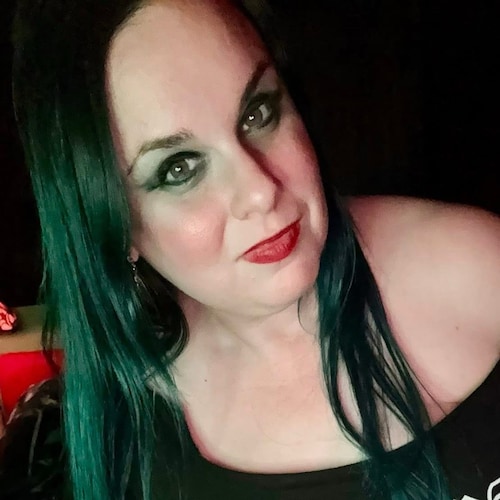 💋I am Metal Rose, Leader Of The #FreeJonSchaffer Movement, Lead Singer of The Order Of The Rose Band, YouTube Commentat...