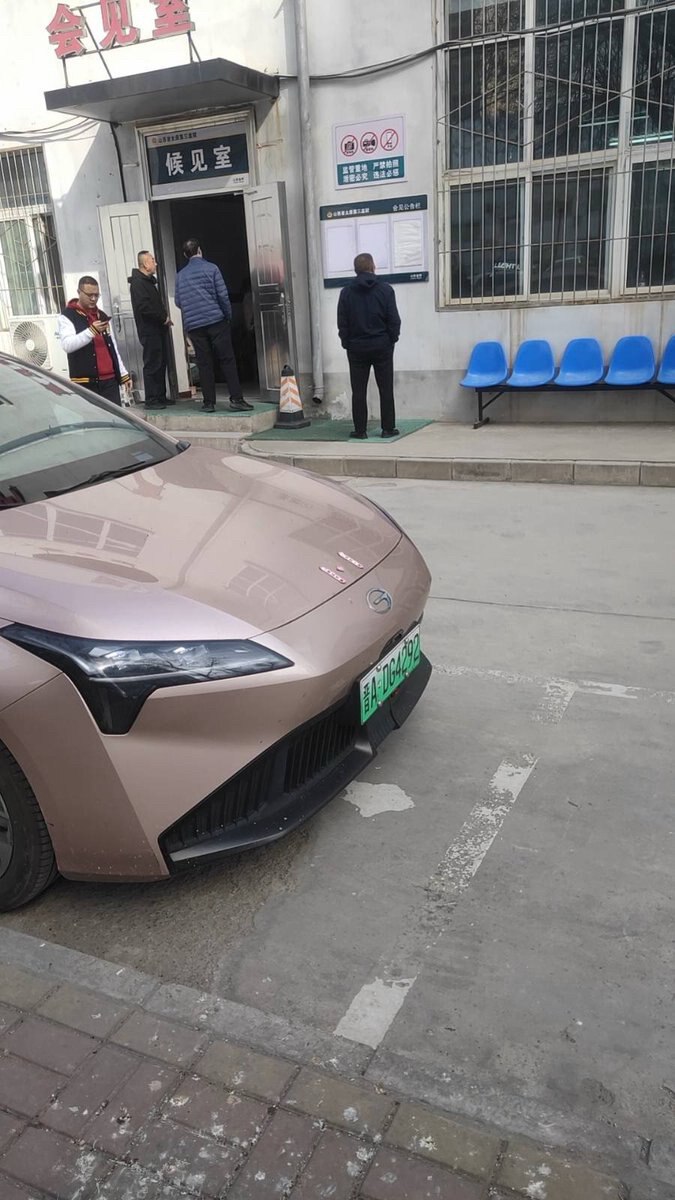 新冠病毒和疫苗就是中共制造的生化武器： 合格安全疫苗需要7-9 年3 期临床试验后才能大规模注射人体。 中共在2020.2.26日就拿出来新冠疫苗， 而那时全世界还不知道病毒来自哪里？ 疫苗就是病毒制...