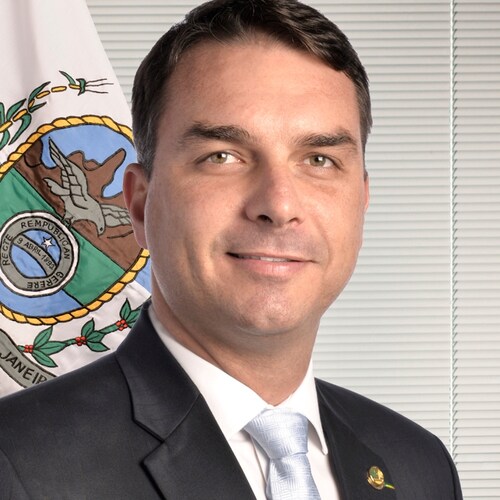 Forjado no fogo e no aço.